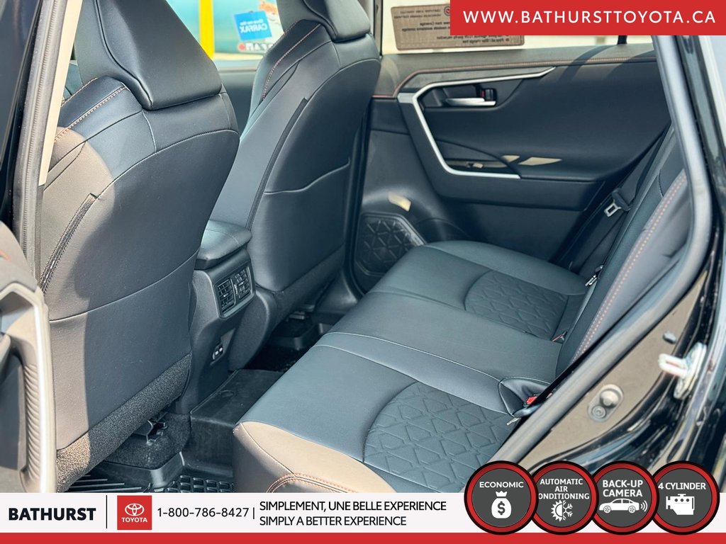 Toyota RAV4 Trail 2022 à Bathurst, Nouveau-Brunswick - 10 - w1024h768px