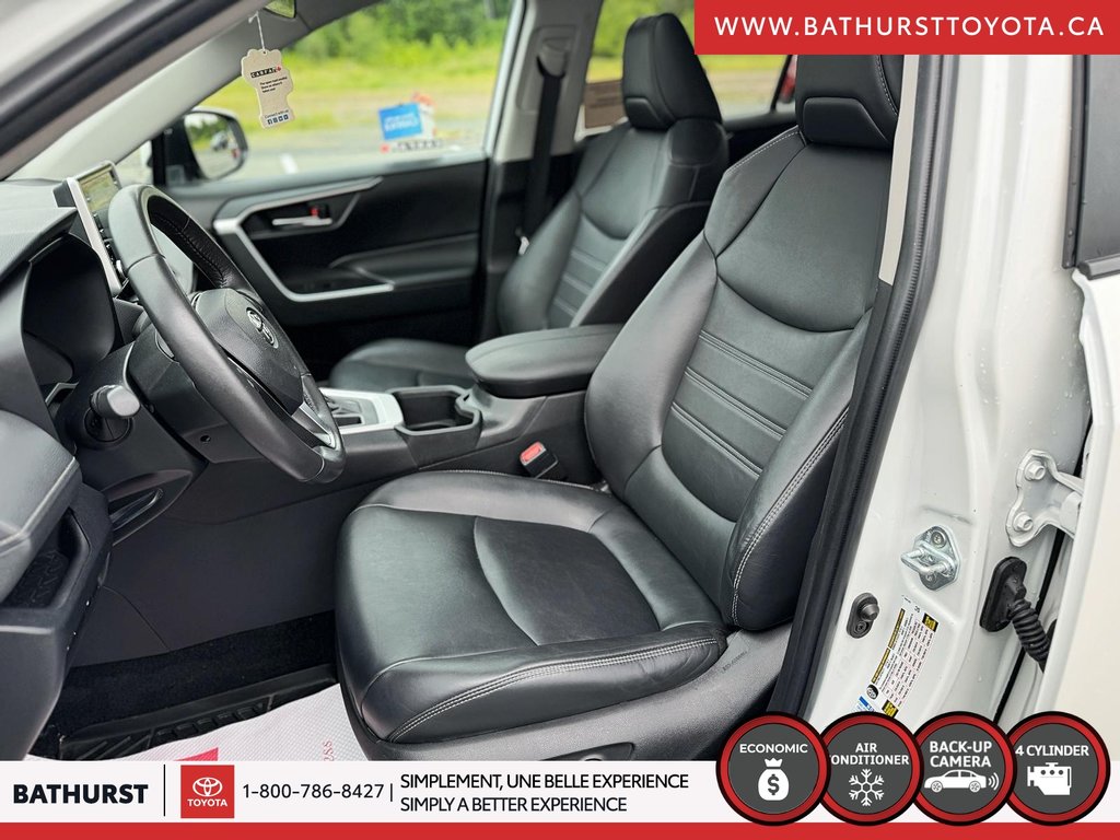 2022 Toyota RAV4 XLE in Bathurst, New Brunswick - 9 - w1024h768px
