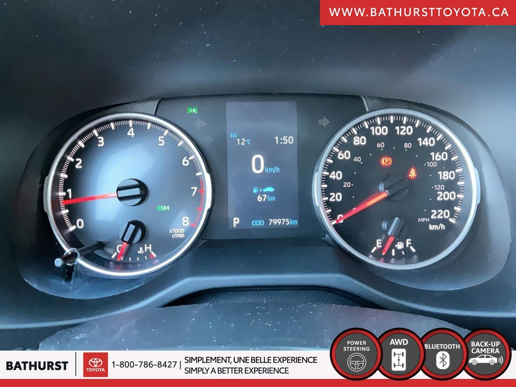 2022 Toyota RAV4 LE in Bathurst, New Brunswick - 12 - w1024h768px