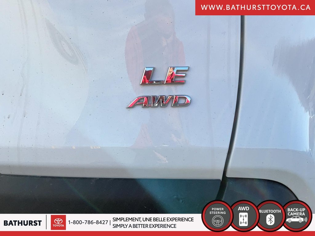 2022 Toyota RAV4 LE in Bathurst, New Brunswick - 15 - w1024h768px