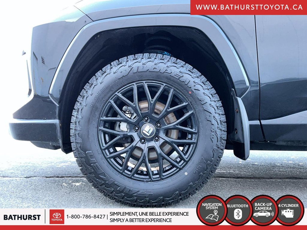 Toyota RAV4 Hybrid SE 2022 à Bathurst, Nouveau-Brunswick - 7 - w1024h768px