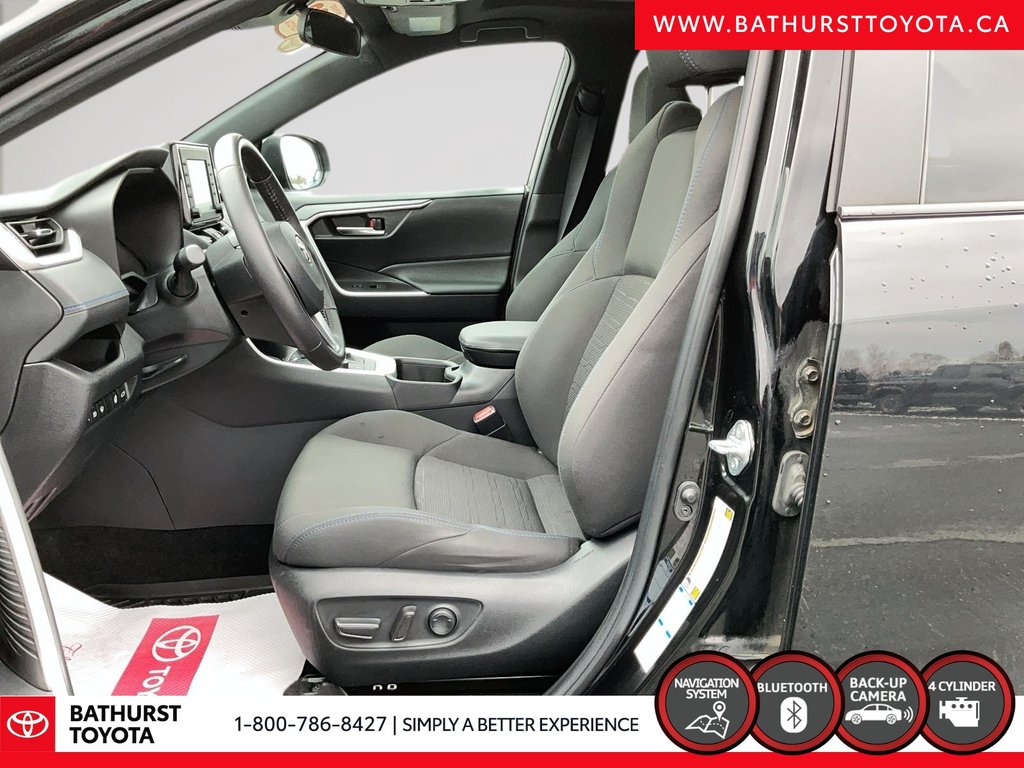 Toyota RAV4 Hybrid SE 2022 à Bathurst, Nouveau-Brunswick - 9 - w1024h768px