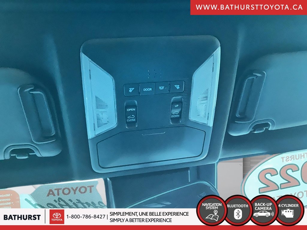 Toyota RAV4 Hybrid SE 2022 à Bathurst, Nouveau-Brunswick - 16 - w1024h768px