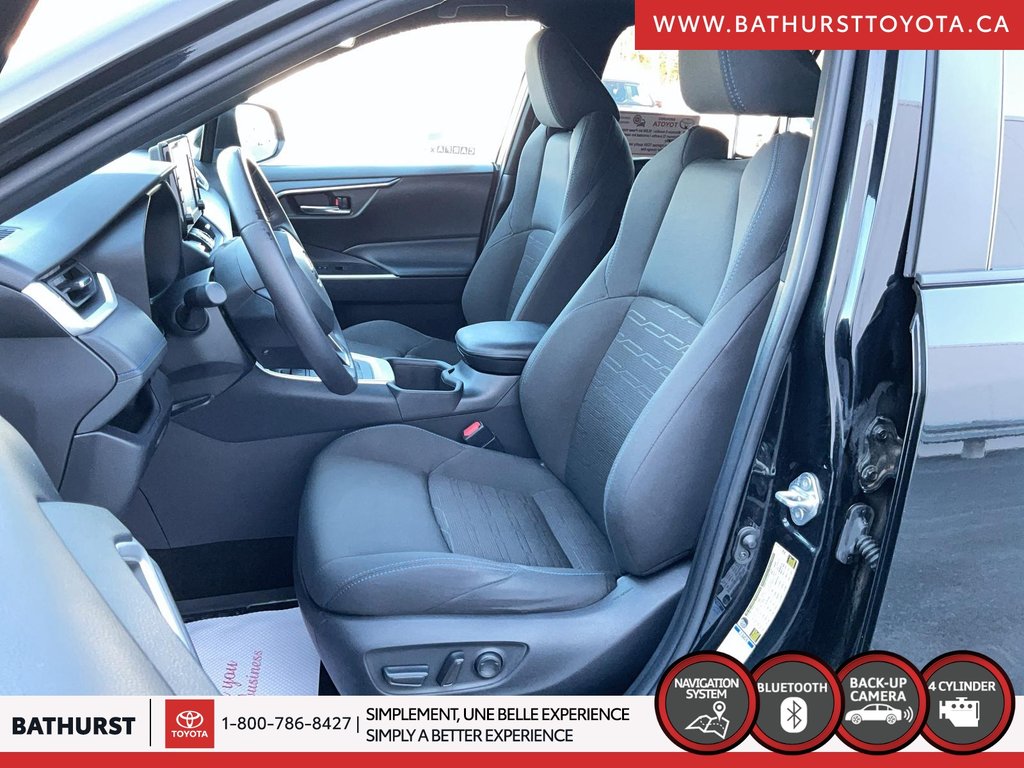 Toyota RAV4 Hybrid SE 2022 à Bathurst, Nouveau-Brunswick - 9 - w1024h768px