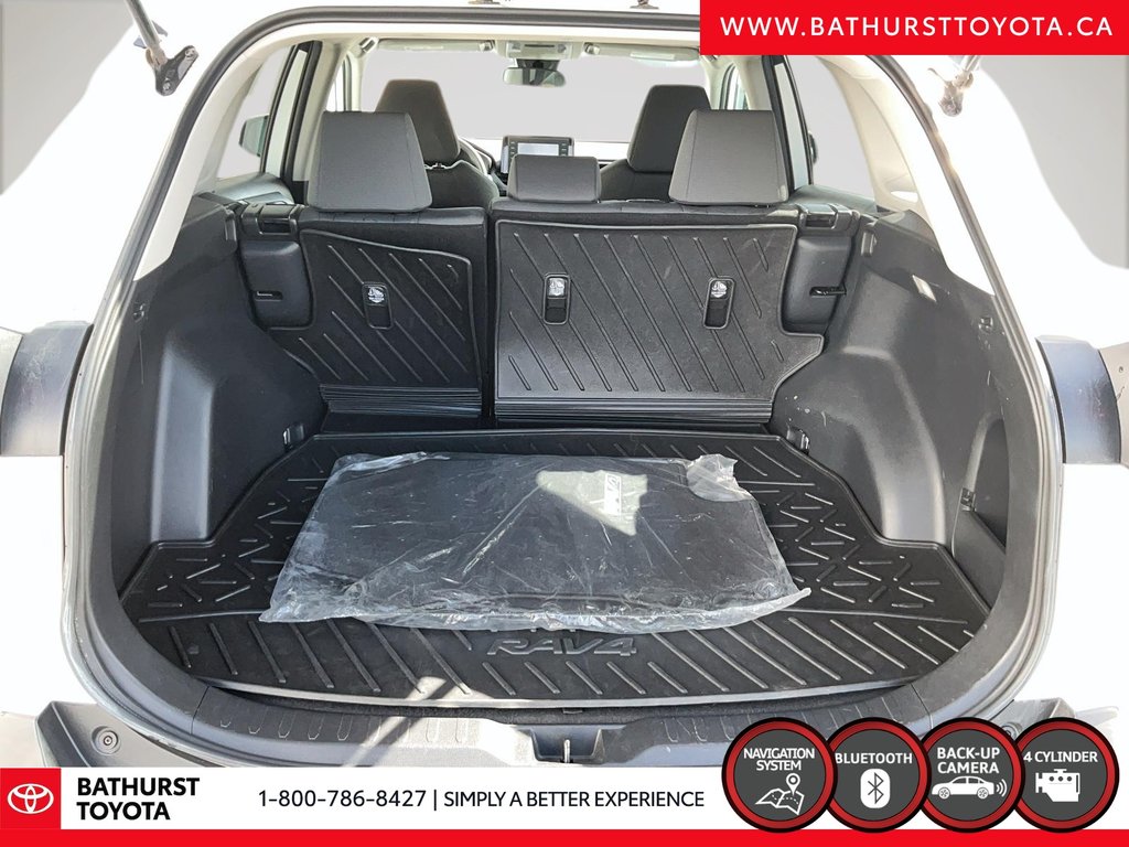Toyota RAV4 LE 2022 à Bathurst, Nouveau-Brunswick - 6 - w1024h768px