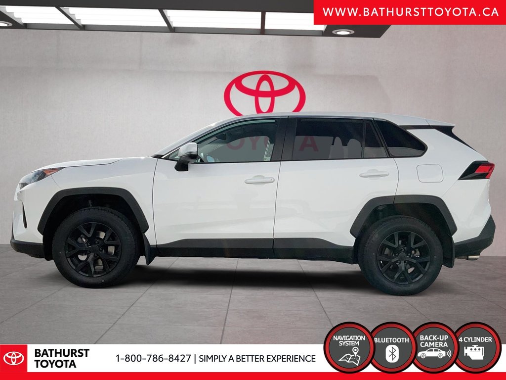 Toyota RAV4 LE 2022 à Bathurst, Nouveau-Brunswick - 5 - w1024h768px