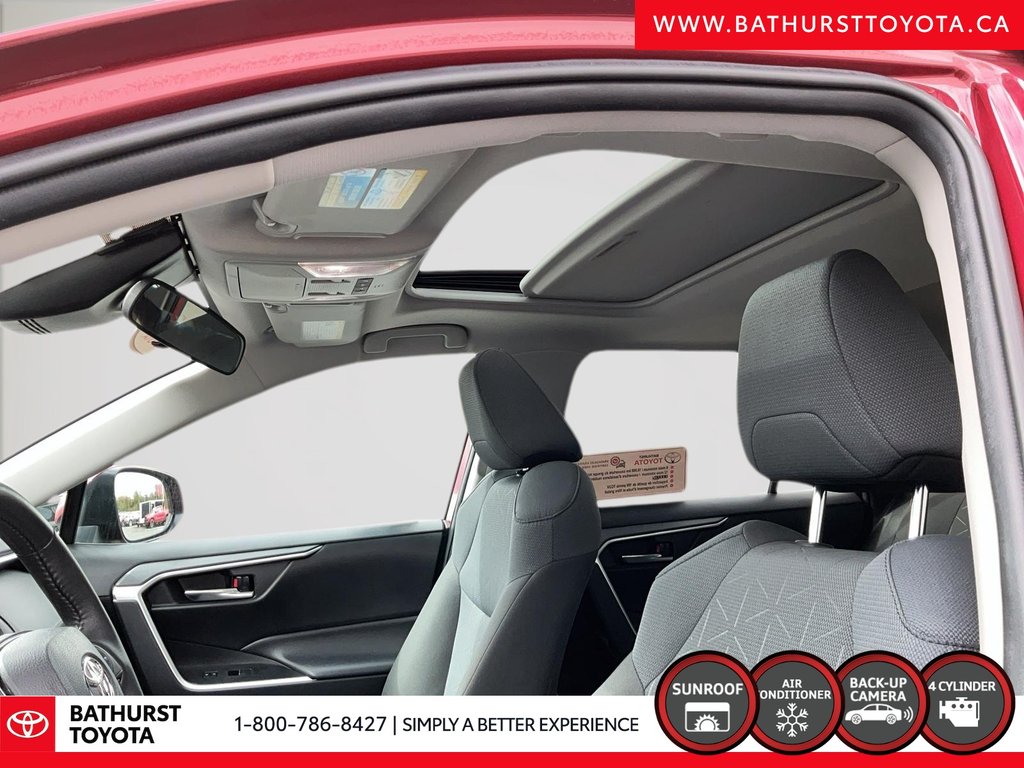 Toyota RAV4 Hybrid XLE 2022 à Bathurst, Nouveau-Brunswick - 16 - w1024h768px