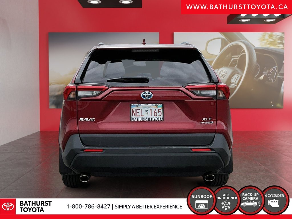 Toyota RAV4 Hybrid XLE 2022 à Bathurst, Nouveau-Brunswick - 3 - w1024h768px