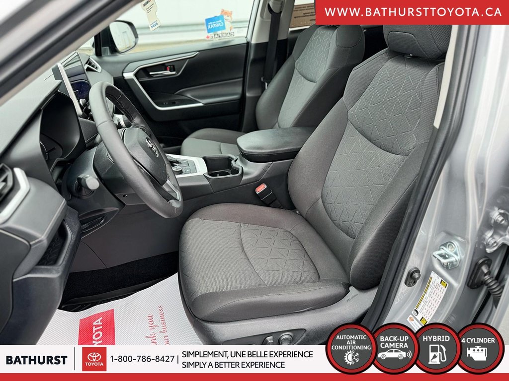 Toyota RAV4 Hybrid XLE 2023 à Bathurst, Nouveau-Brunswick - 9 - w1024h768px