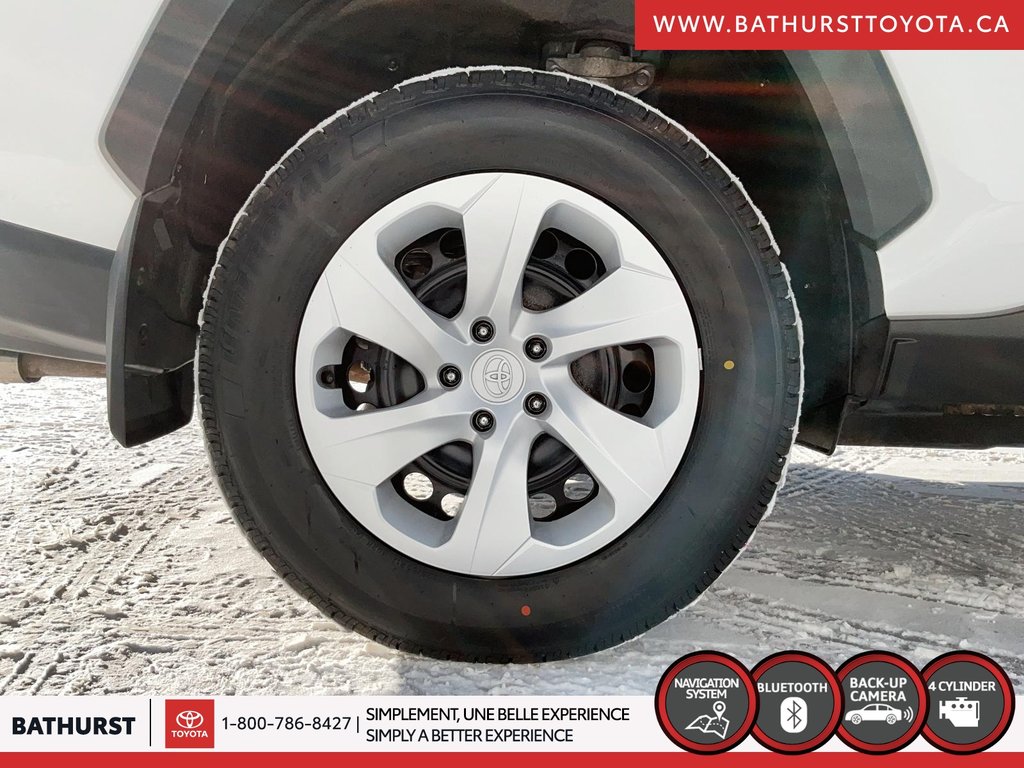 2024 Toyota RAV4 LE in Bathurst, New Brunswick - 7 - w1024h768px