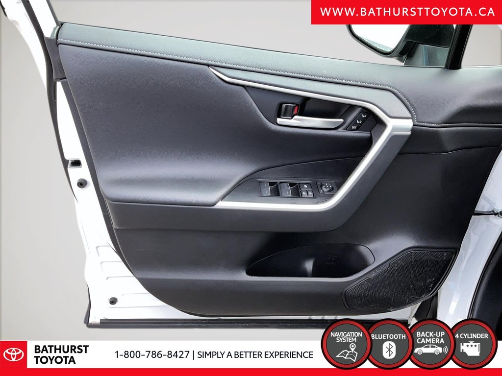 Toyota RAV4 Hybrid Limited 2025 à Bathurst, Nouveau-Brunswick - 11 - w1024h768px