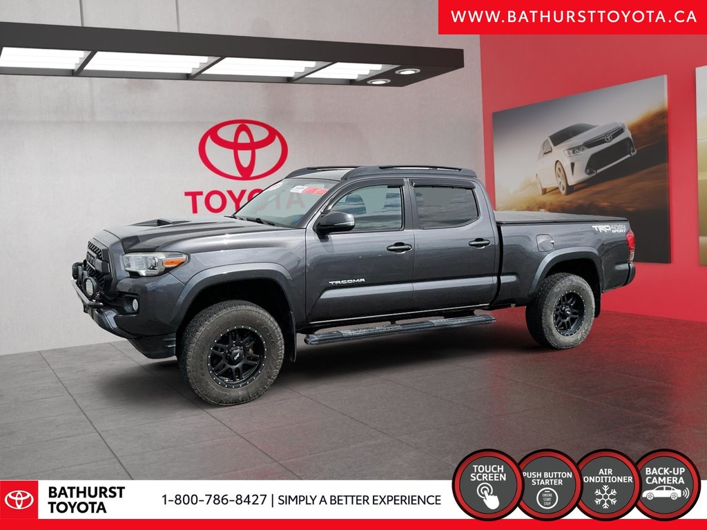 Toyota Tacoma TRD Sport 2017 à Bathurst, Nouveau-Brunswick - 1 - w1024h768px