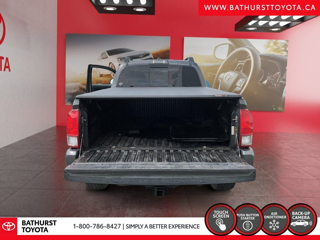 Toyota Tacoma TRD Sport 2017 à Bathurst, Nouveau-Brunswick - 17 - w1024h768px