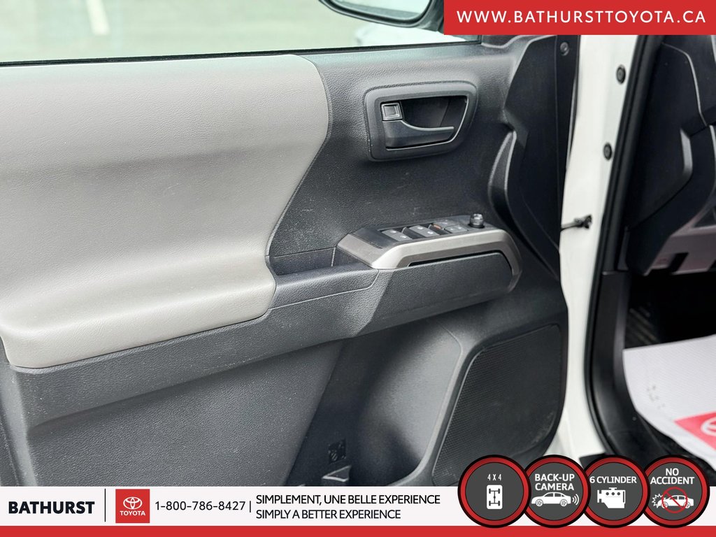 2023 Toyota Tacoma BASE in Bathurst, New Brunswick - 10 - w1024h768px