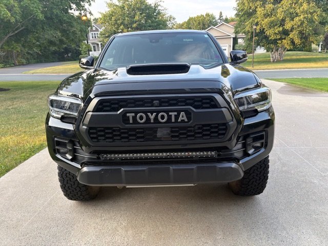 2023 Toyota Tacoma TRD PRO in Bathurst, New Brunswick - 2 - w1024h768px