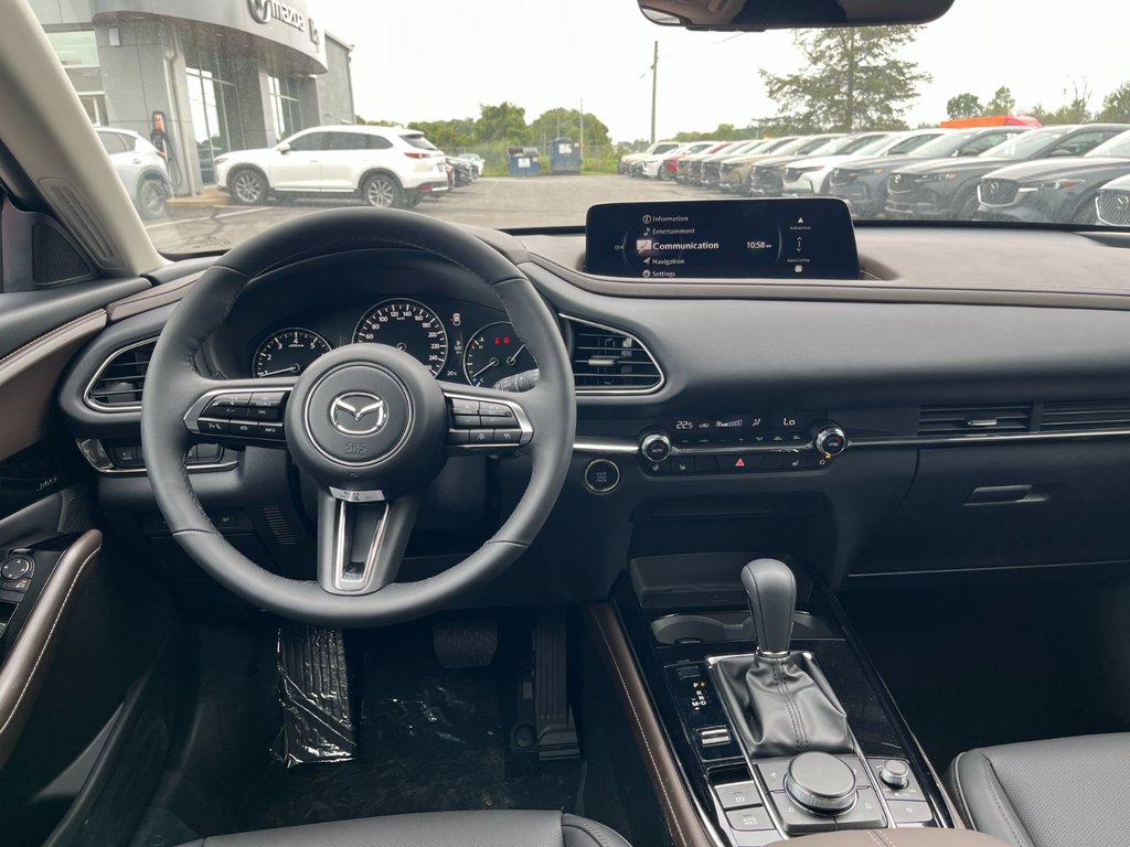 2024 Mazda CX-30 in Pickering, Ontario - 18 - w1024h768px