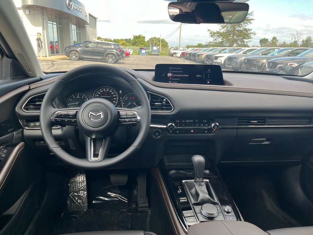 2024 Mazda CX-30 in Pickering, Ontario - 18 - w1024h768px