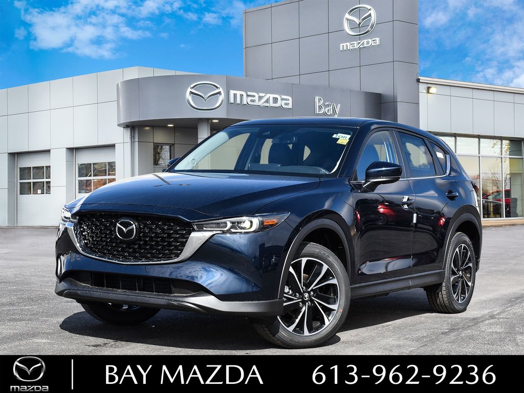 2024 Mazda CX-5 in Pickering, Ontario - 1 - w1024h768px