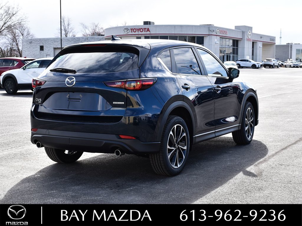 2024 Mazda CX-5 in Pickering, Ontario - 6 - w1024h768px