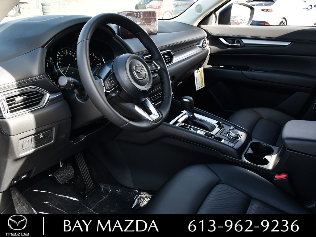 2024 Mazda CX-5 in Pickering, Ontario - 13 - w1024h768px