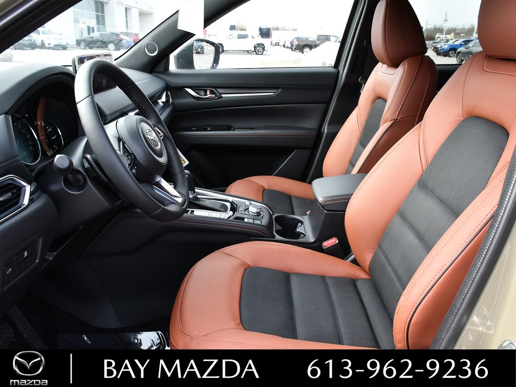 2024 Mazda CX-5 in Pickering, Ontario - 15 - w1024h768px