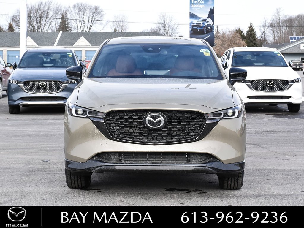 2024 Mazda CX-5 in Pickering, Ontario - 2 - w1024h768px