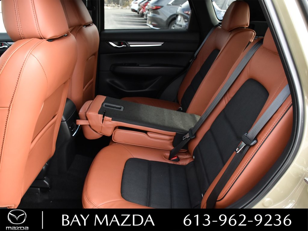 2024 Mazda CX-5 in Pickering, Ontario - 16 - w1024h768px