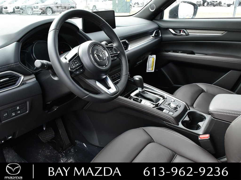 2024 Mazda CX-5 in Pickering, Ontario - 14 - w1024h768px