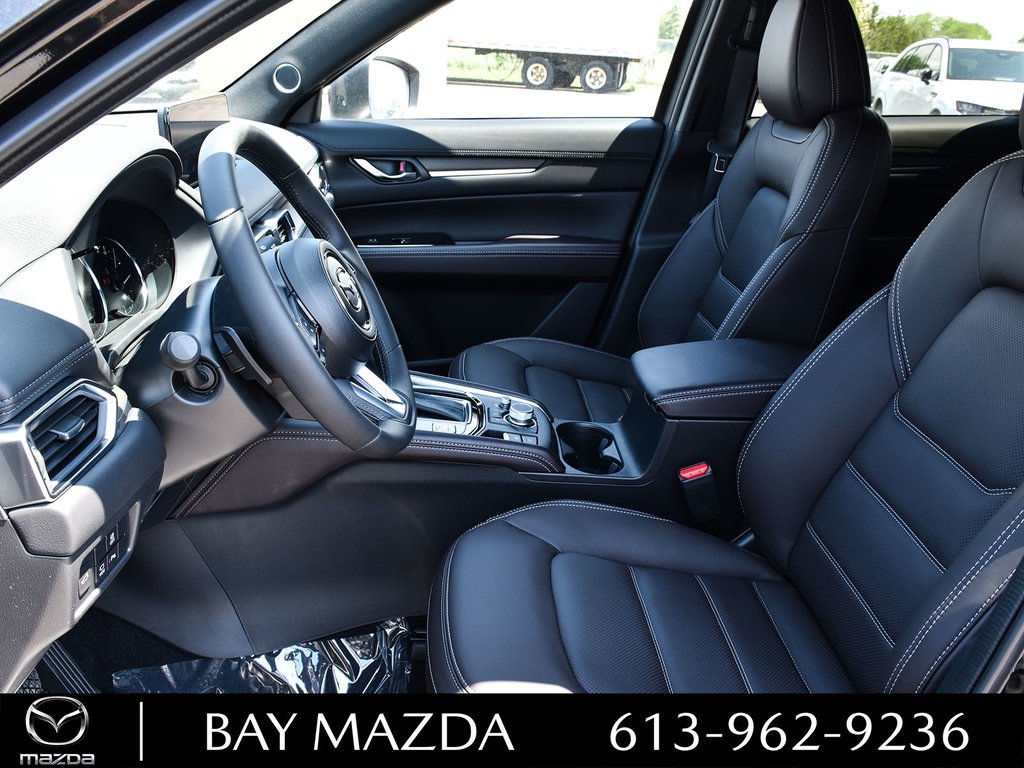 2024 Mazda CX-5 in Pickering, Ontario - 12 - w1024h768px