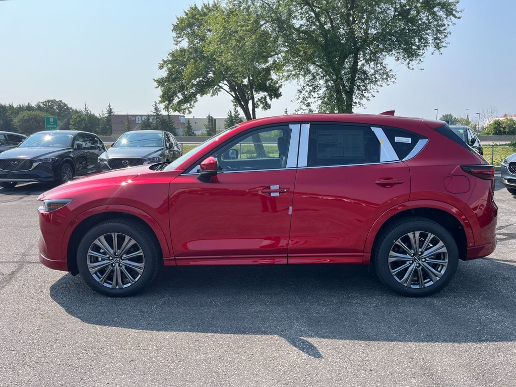 2024 Mazda CX-5 in Pickering, Ontario - 4 - w1024h768px