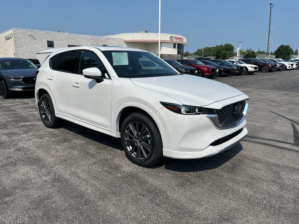 2024 Mazda CX-5 in Pickering, Ontario - 9 - w1024h768px