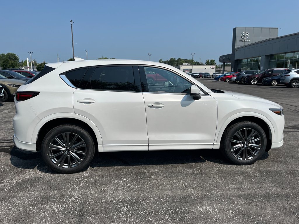 2024 Mazda CX-5 in Pickering, Ontario - 8 - w1024h768px