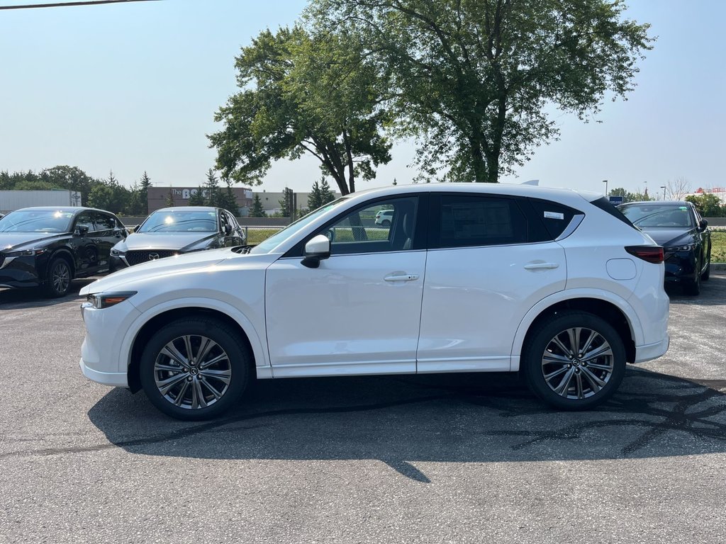 2024 Mazda CX-5 in Pickering, Ontario - 4 - w1024h768px