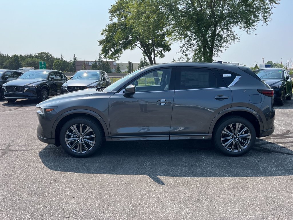 2024 Mazda CX-5 in Pickering, Ontario - 4 - w1024h768px