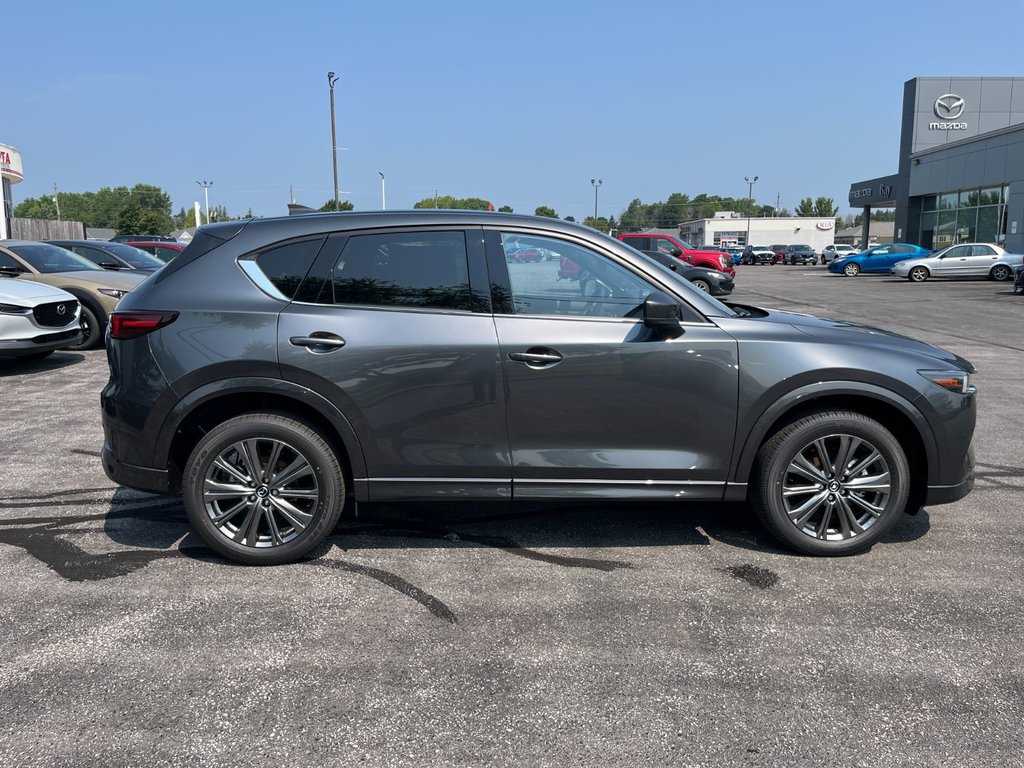 2024 Mazda CX-5 in Pickering, Ontario - 8 - w1024h768px