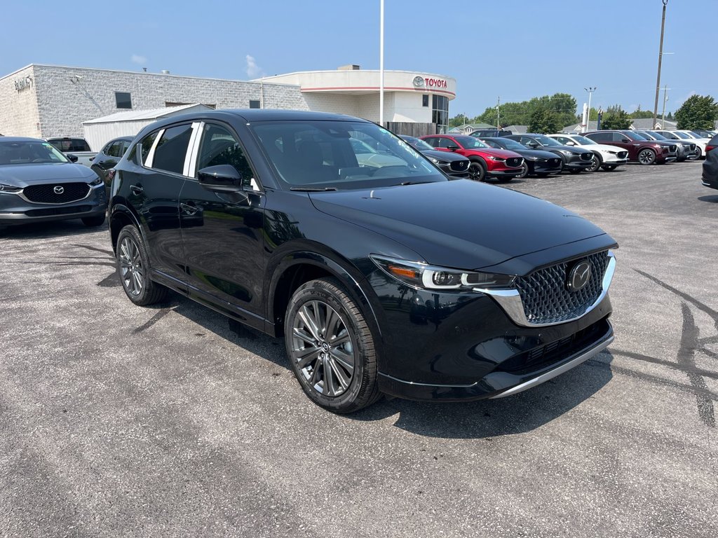 2024 Mazda CX-5 in Pickering, Ontario - 9 - w1024h768px