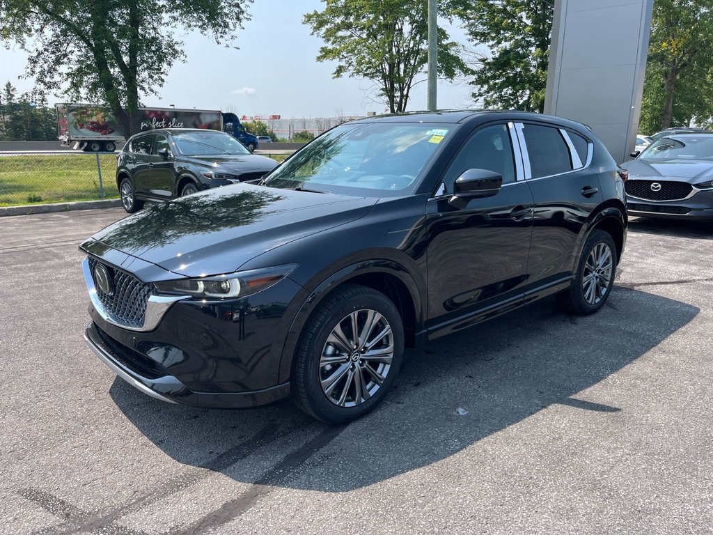 2024 Mazda CX-5 in Pickering, Ontario - 3 - w1024h768px