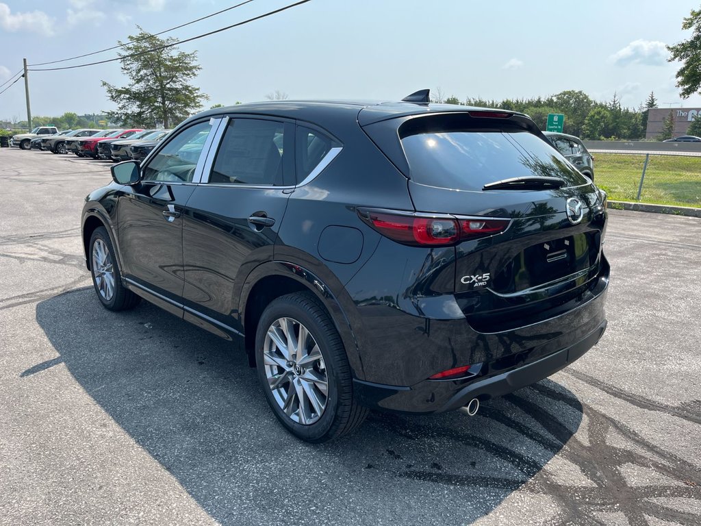 2024 Mazda CX-5 in Pickering, Ontario - 5 - w1024h768px