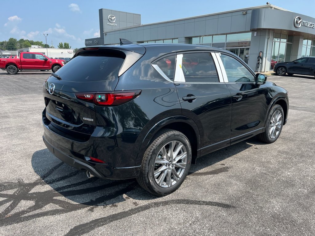 2024 Mazda CX-5 in Pickering, Ontario - 7 - w1024h768px