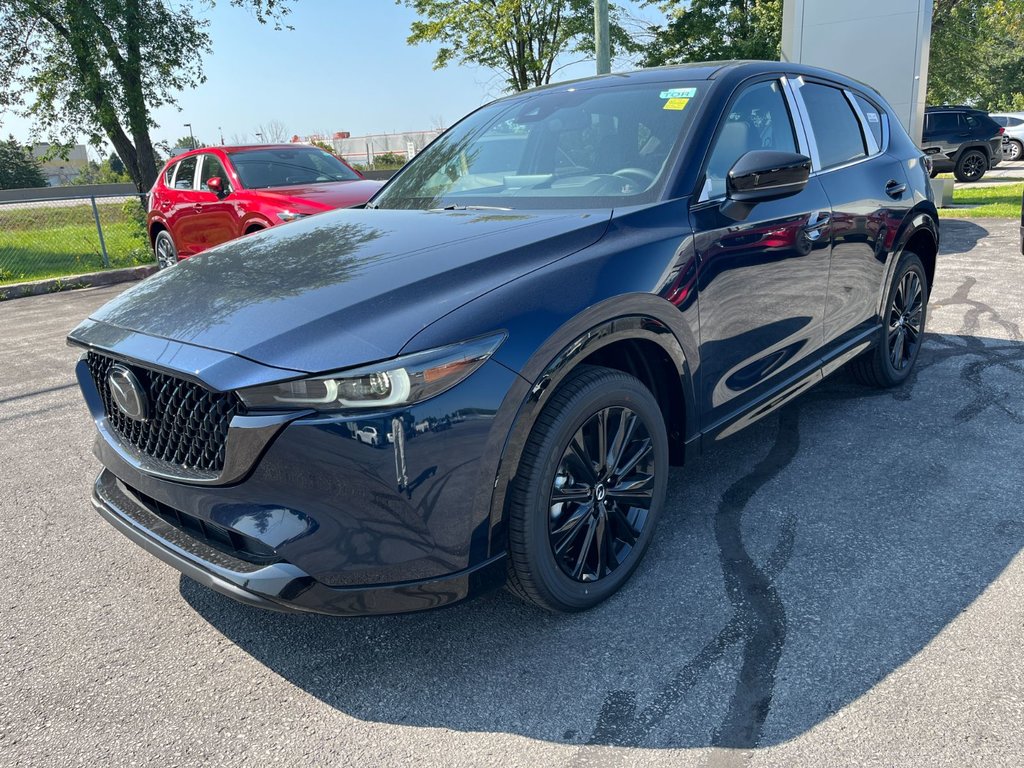 2024 Mazda CX-5 in Pickering, Ontario - 3 - w1024h768px