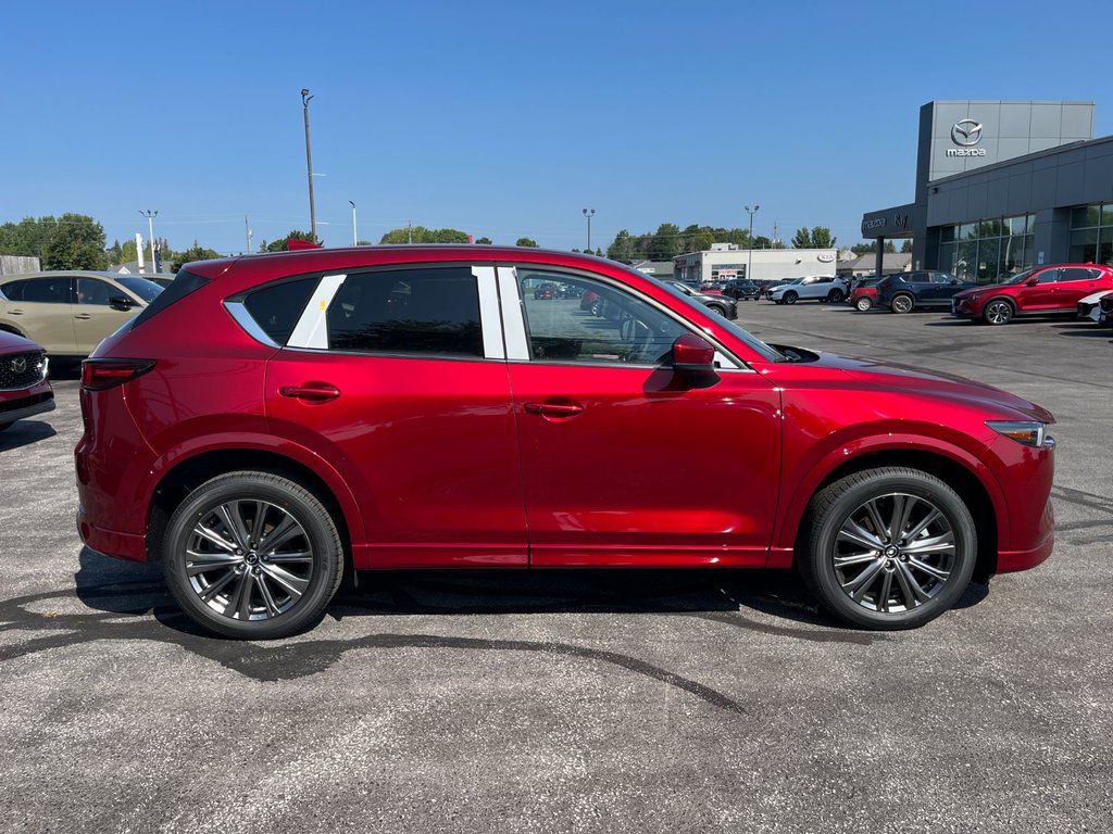 2024 Mazda CX-5 in Pickering, Ontario - 8 - w1024h768px