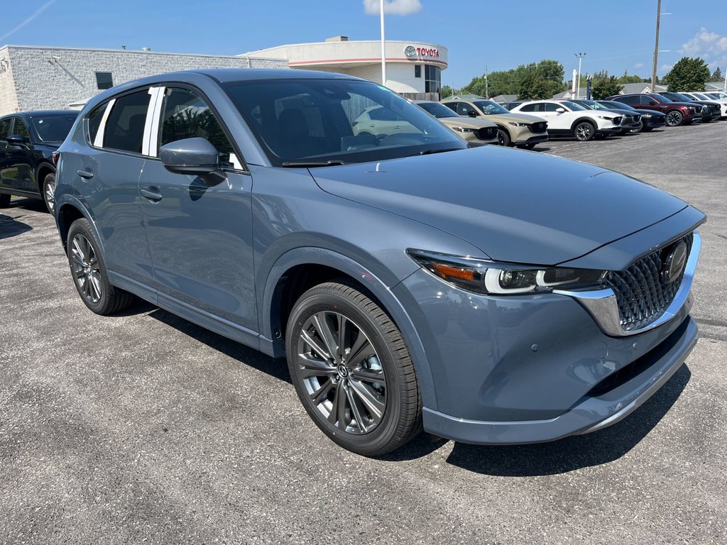 2024 Mazda CX-5 in Pickering, Ontario - 9 - w1024h768px