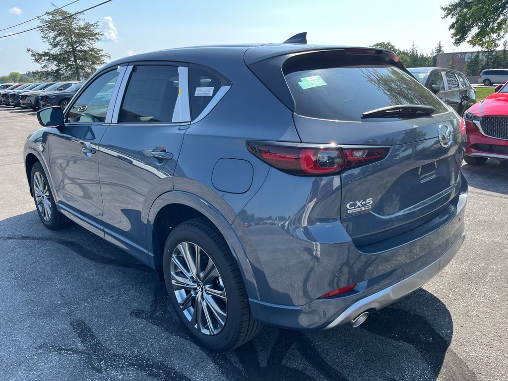 2024 Mazda CX-5 in Pickering, Ontario - 5 - w1024h768px