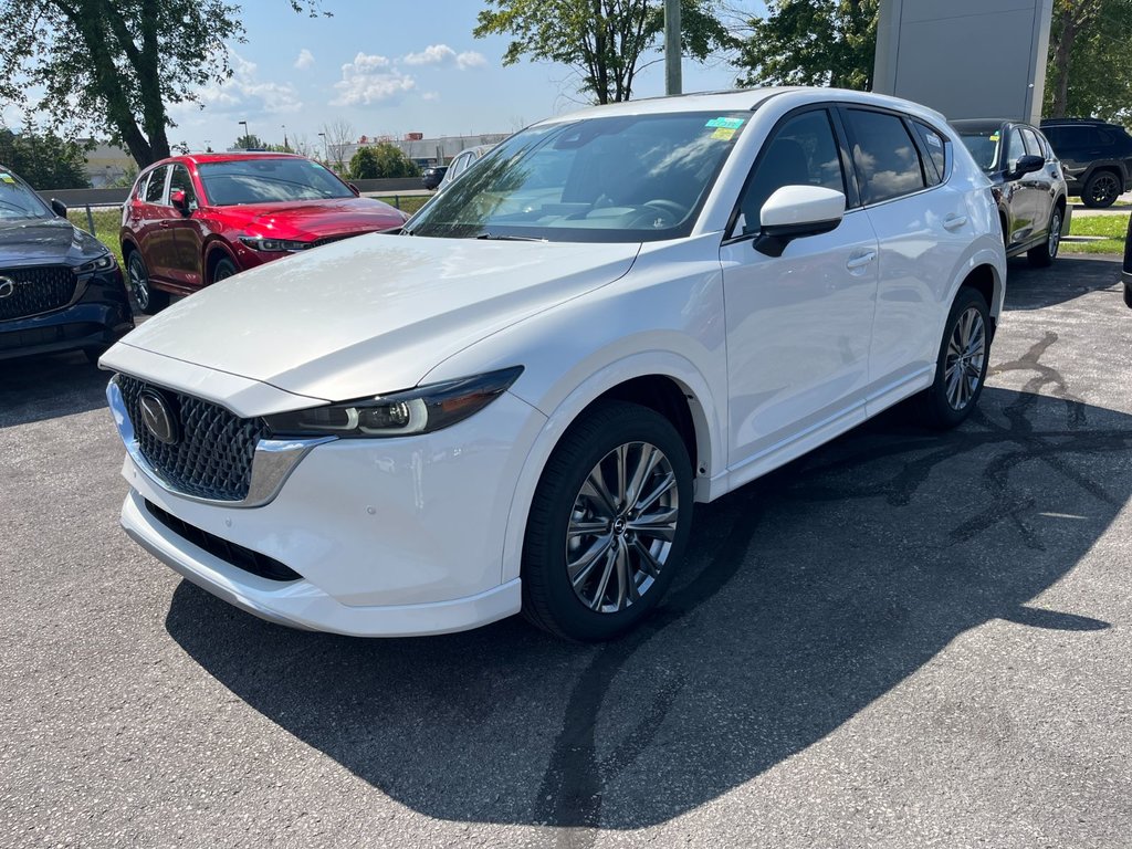 2024 Mazda CX-5 in Pickering, Ontario - 3 - w1024h768px