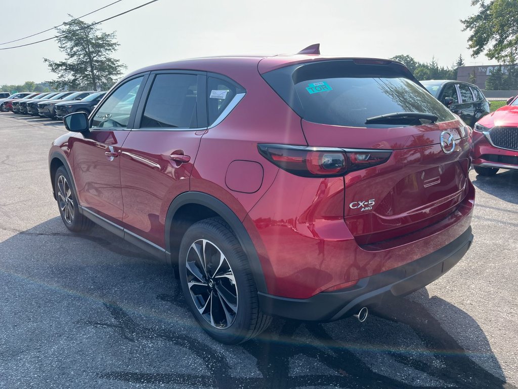 2024 Mazda CX-5 in Pickering, Ontario - 5 - w1024h768px