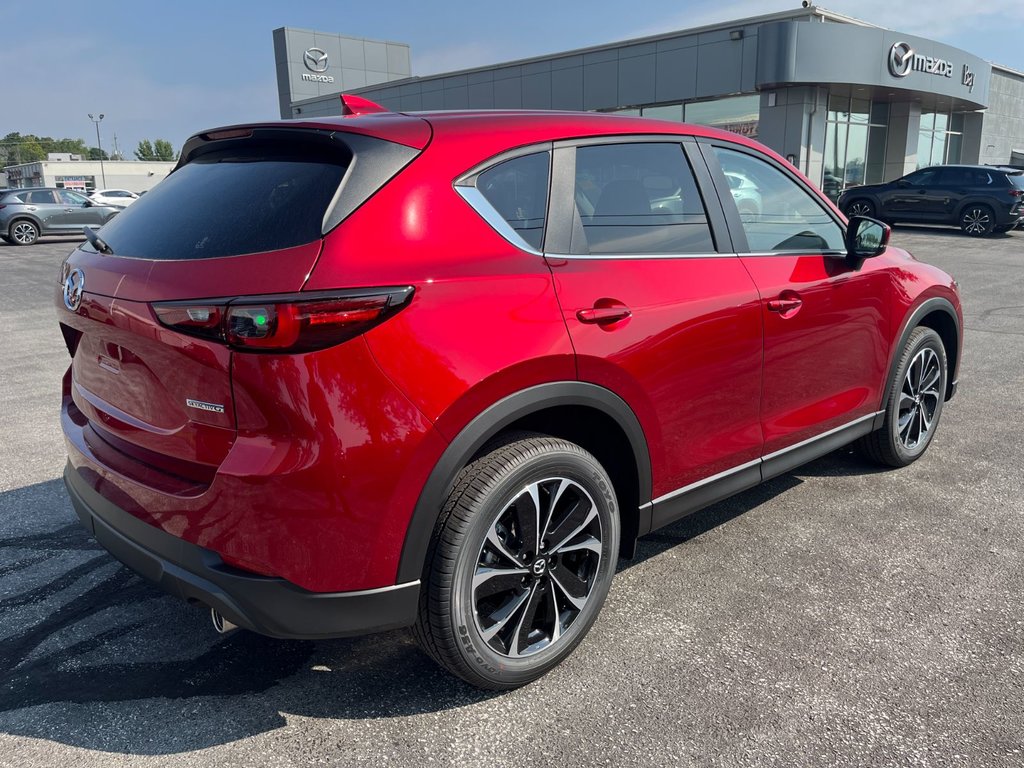 2024 Mazda CX-5 in Pickering, Ontario - 7 - w1024h768px