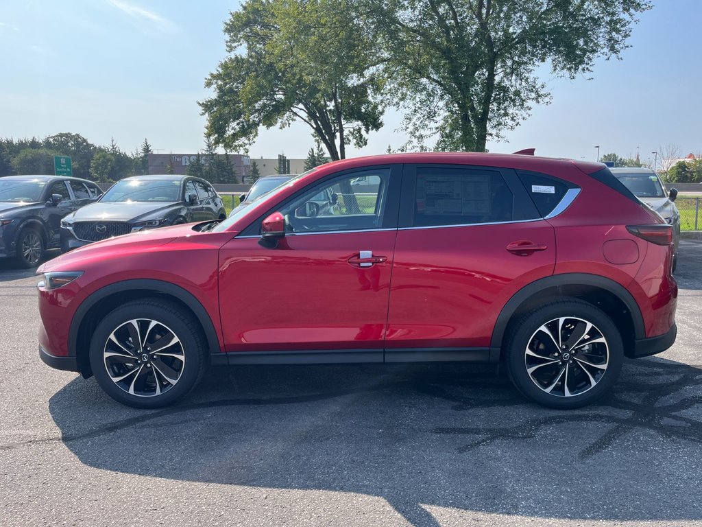 2024 Mazda CX-5 in Pickering, Ontario - 4 - w1024h768px