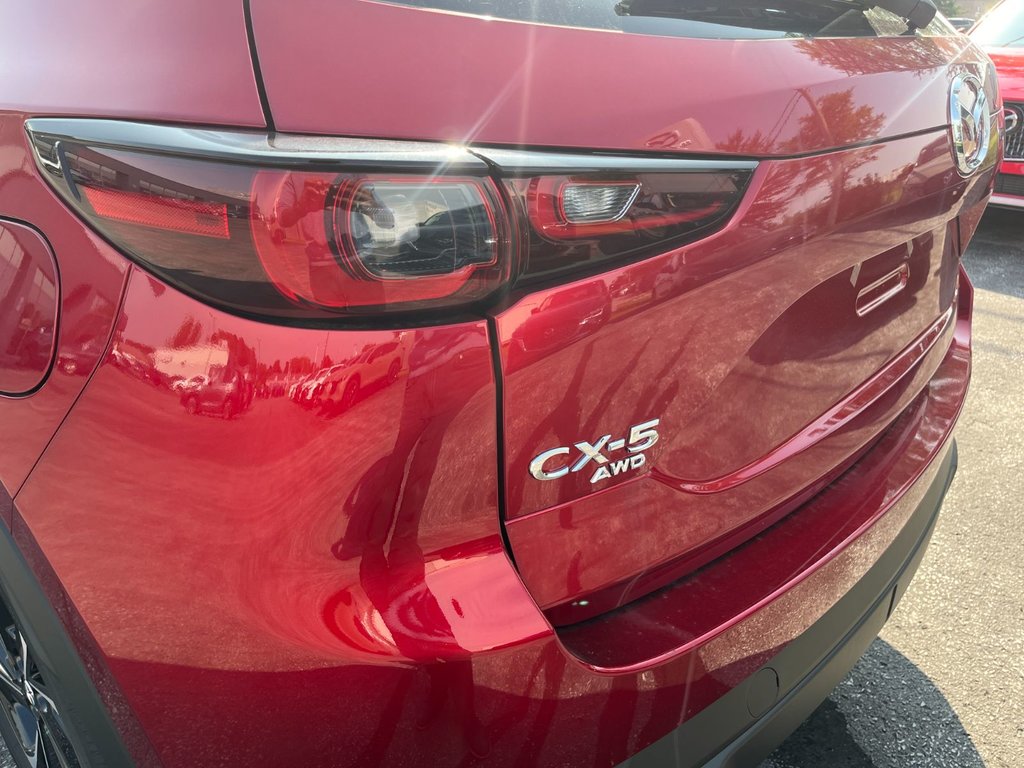 2024 Mazda CX-5 in Pickering, Ontario - 11 - w1024h768px