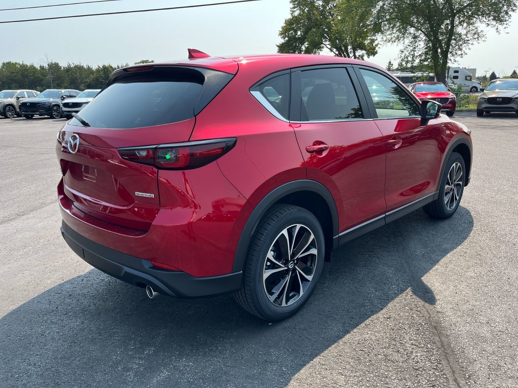 2025 Mazda CX-5 in Pickering, Ontario - 7 - w1024h768px