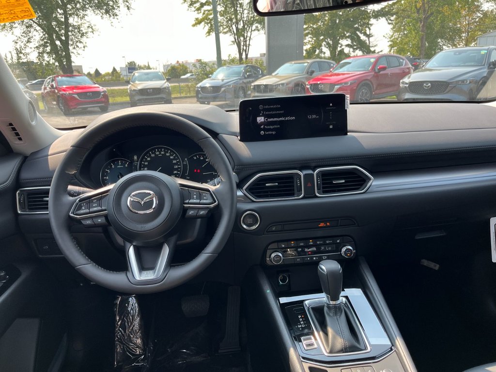 2025 Mazda CX-5 in Pickering, Ontario - 18 - w1024h768px